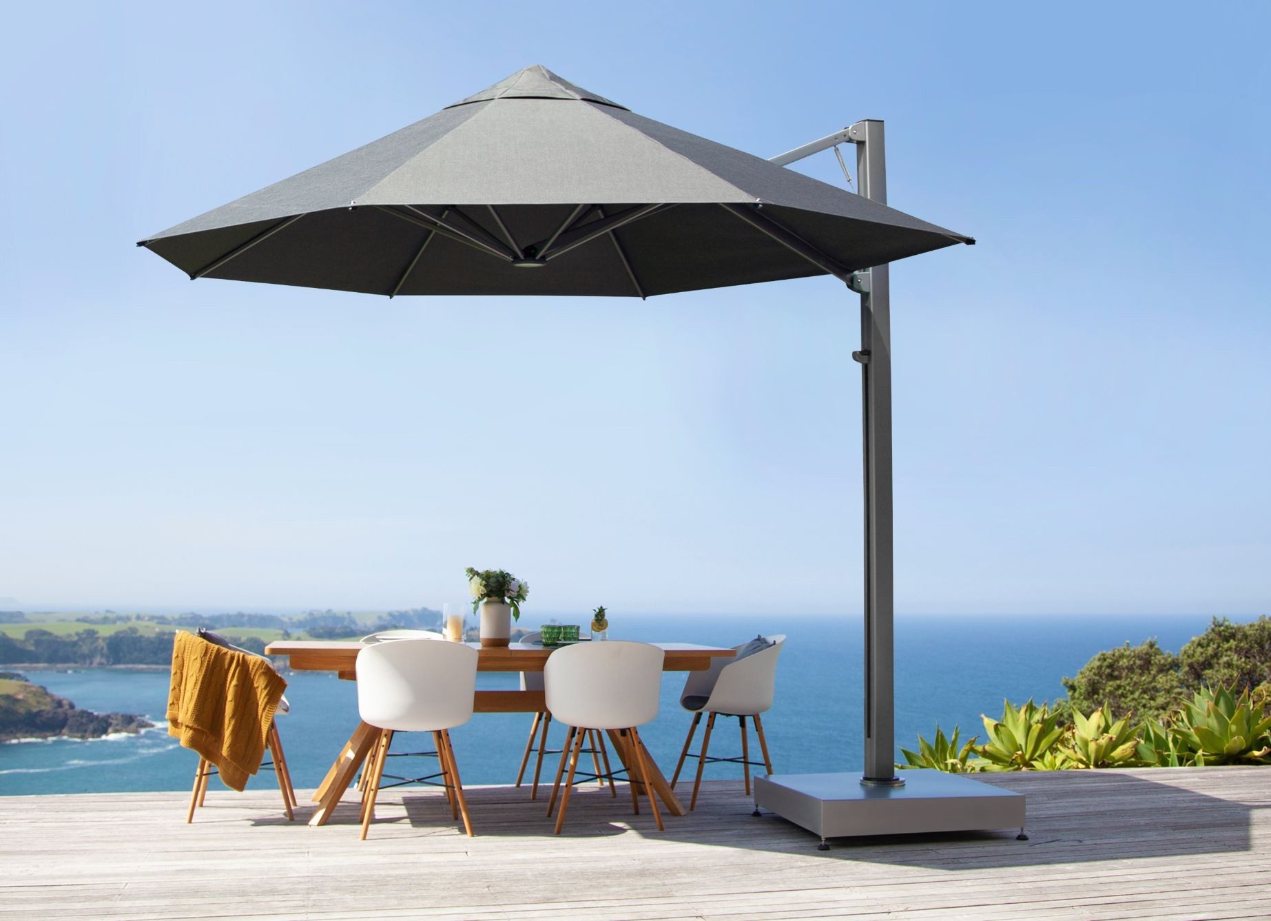 Shadowspec Serenity™ Rotating Cantilever Umbrella