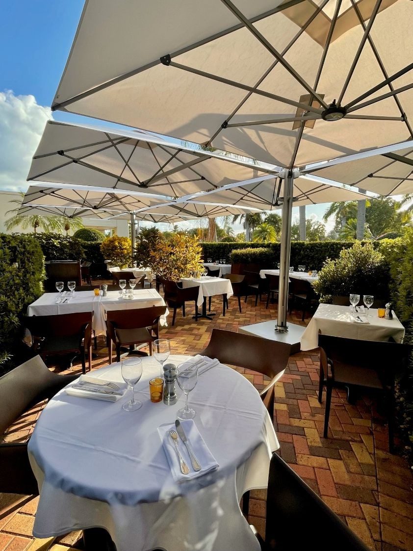 Shadowspec Unity™ Multi-Canopy Cantilever Umbrella